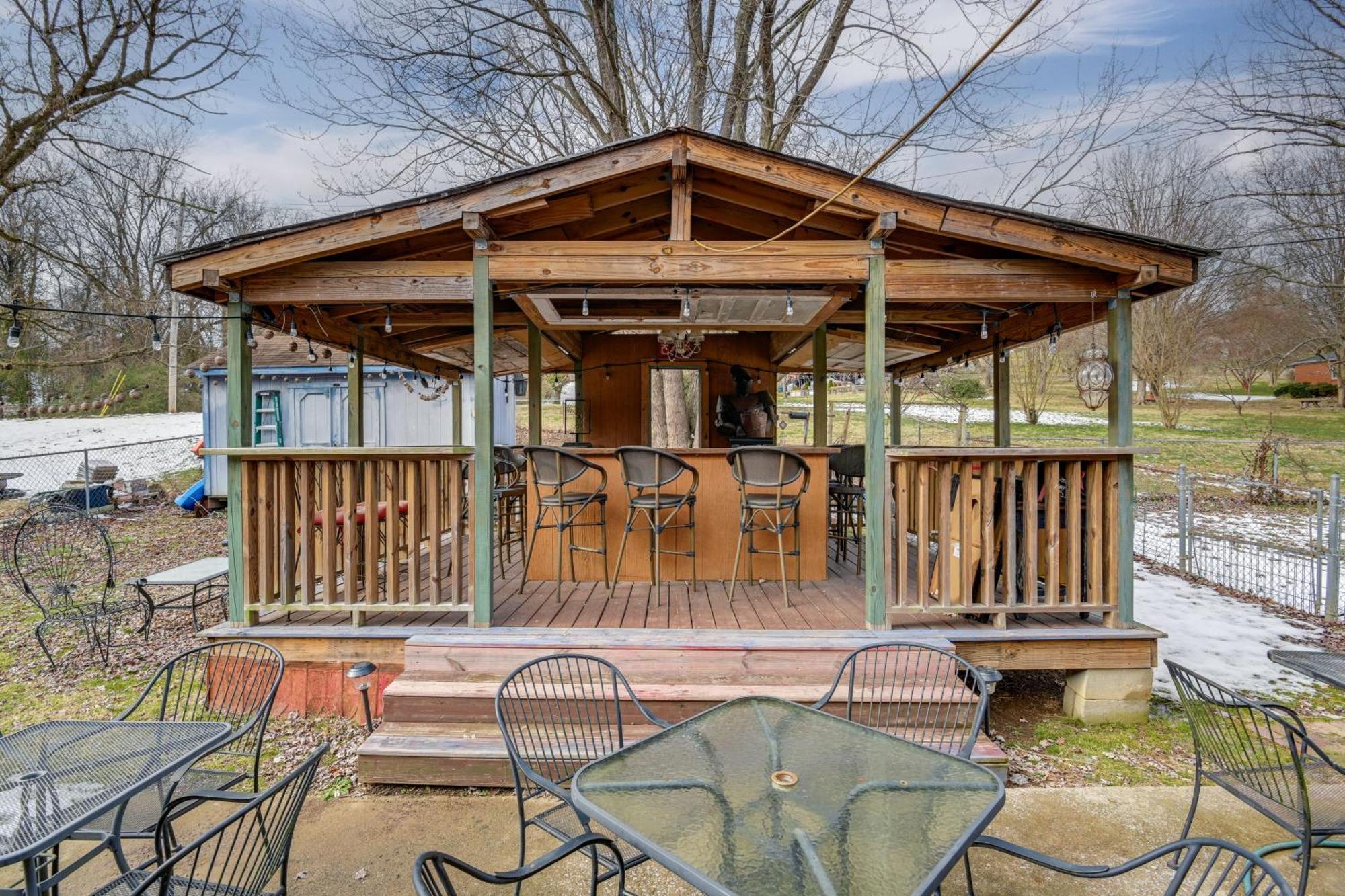 6 Mi To Downtown 70S-Themed Home In Nashville! Exterior photo