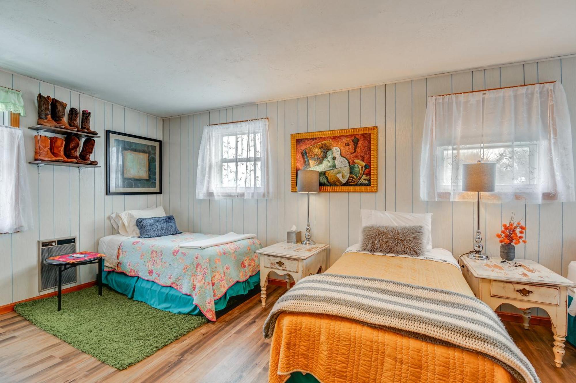 6 Mi To Downtown 70S-Themed Home In Nashville! Exterior photo