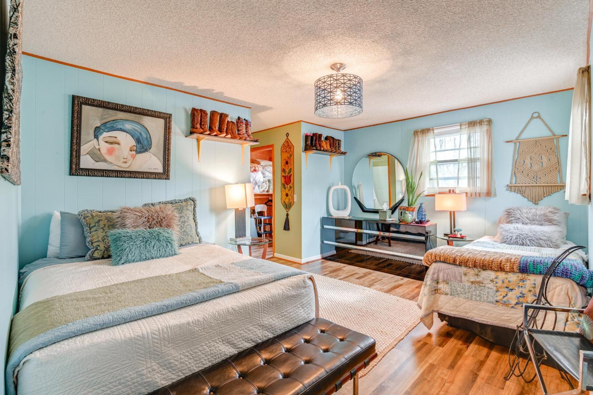 6 Mi To Downtown 70S-Themed Home In Nashville! Exterior photo