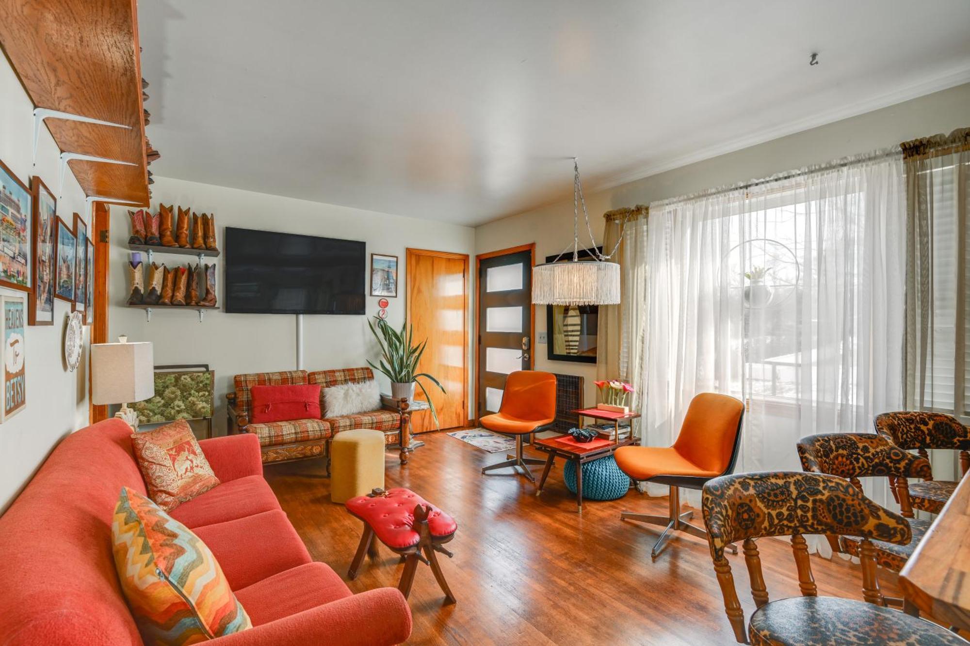 6 Mi To Downtown 70S-Themed Home In Nashville! Exterior photo