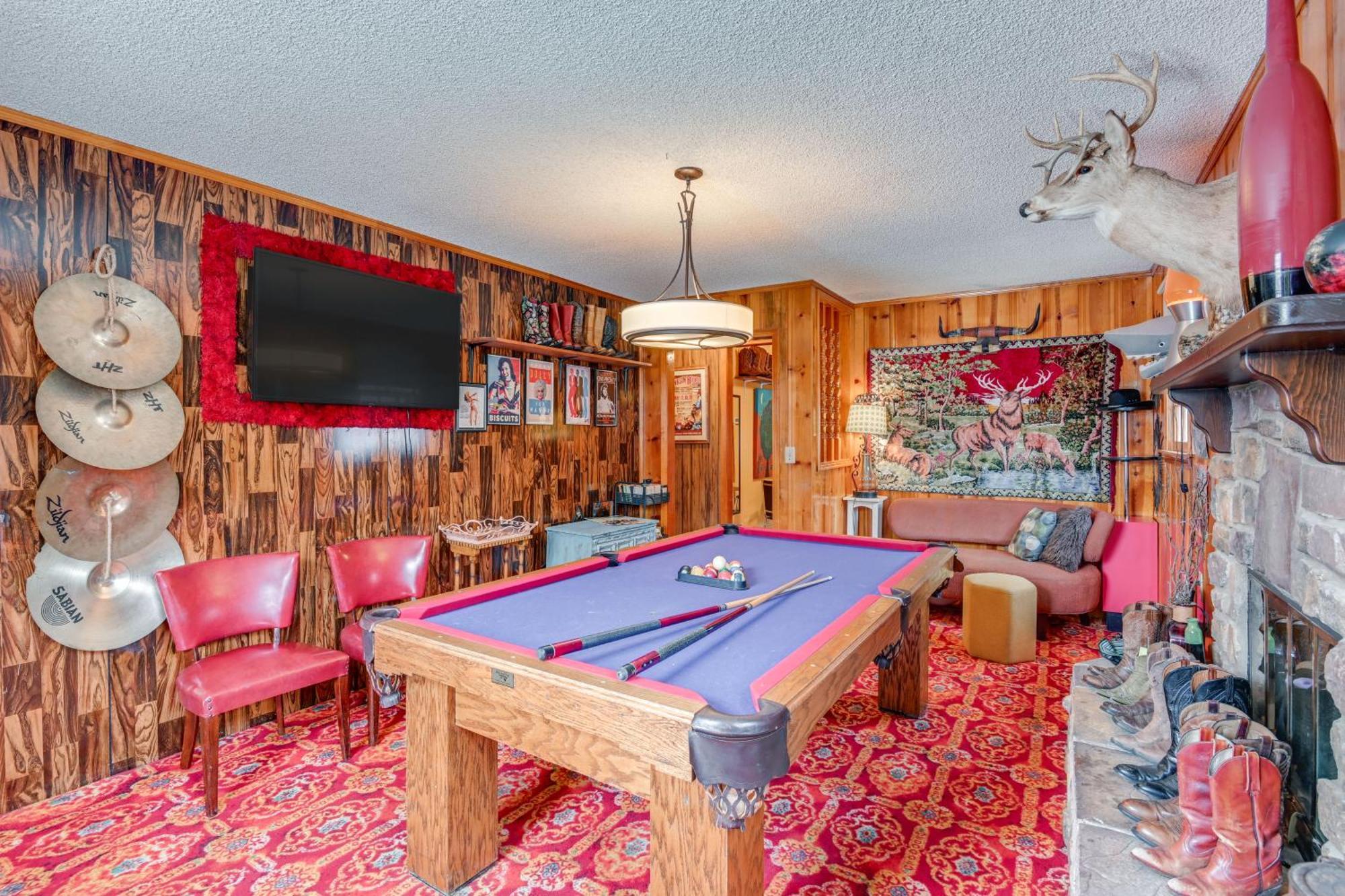 6 Mi To Downtown 70S-Themed Home In Nashville! Exterior photo
